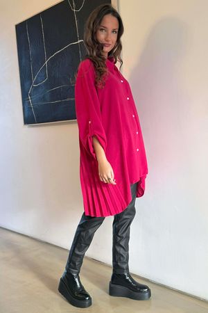 Suki Pleat Back Blouse Hot Pink /6=